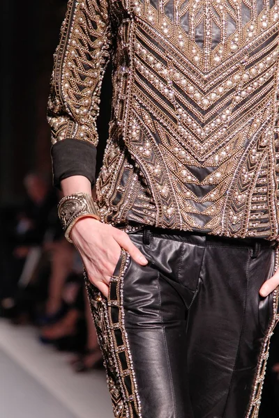 Look 82